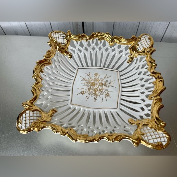 Other - Vintage Made in Italy Reticulated Bowl Regal White With Heavy Gold